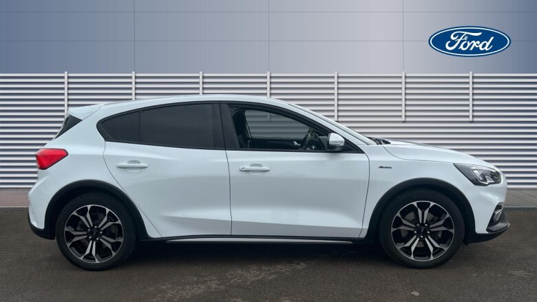 Ford Focus 1.0 EcoBoost 125 Active X 5dr Petrol Hatchback